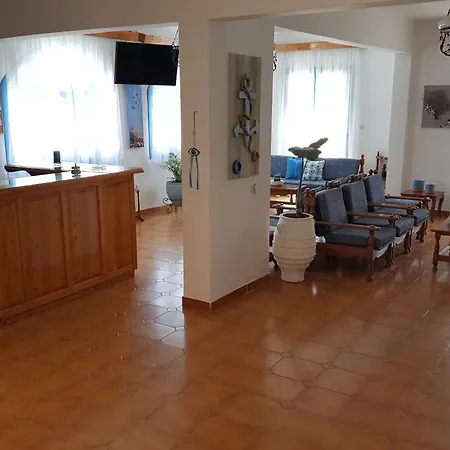 Hotel Aratos Parikia (Paros)