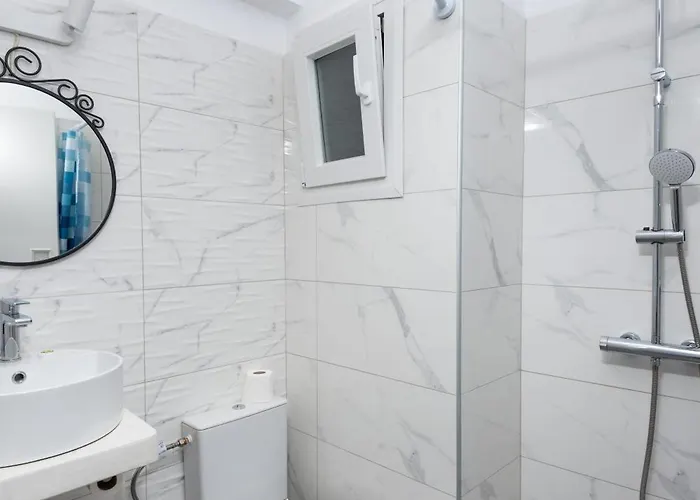 Aratos Parikia (Paros)