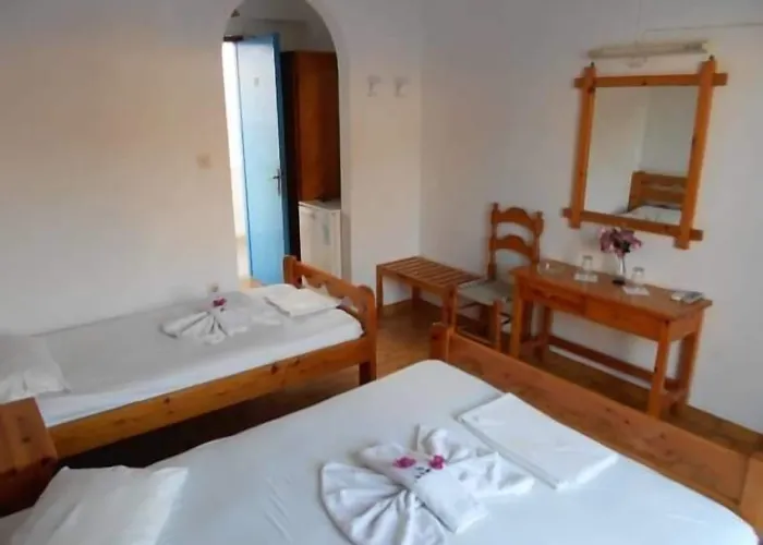 Aratos Hotel Parikia (Paros)