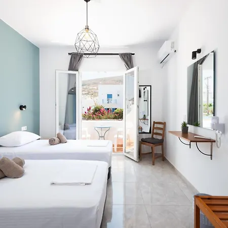 Aratos Hotell 2*