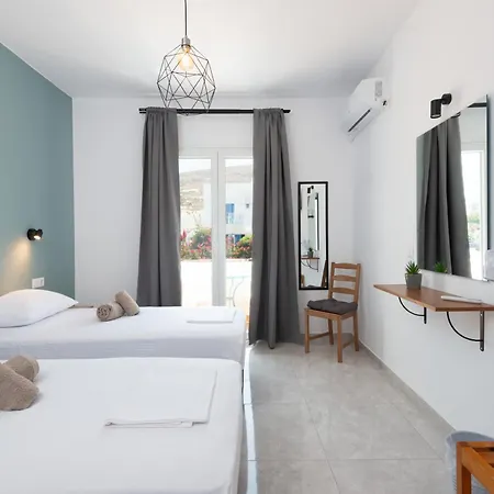 Aratos Hotell Páros
