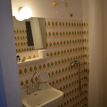 Hotell Aratos