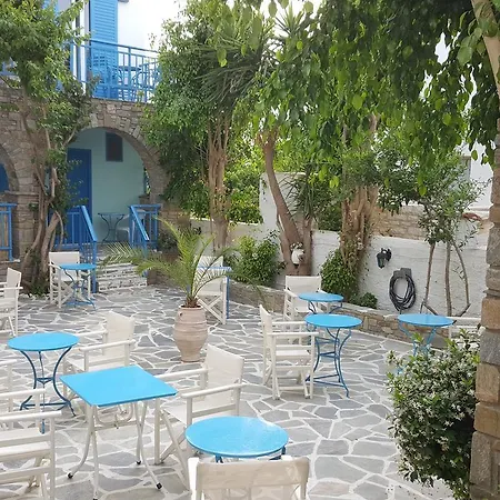 Hotell Aratos 2*